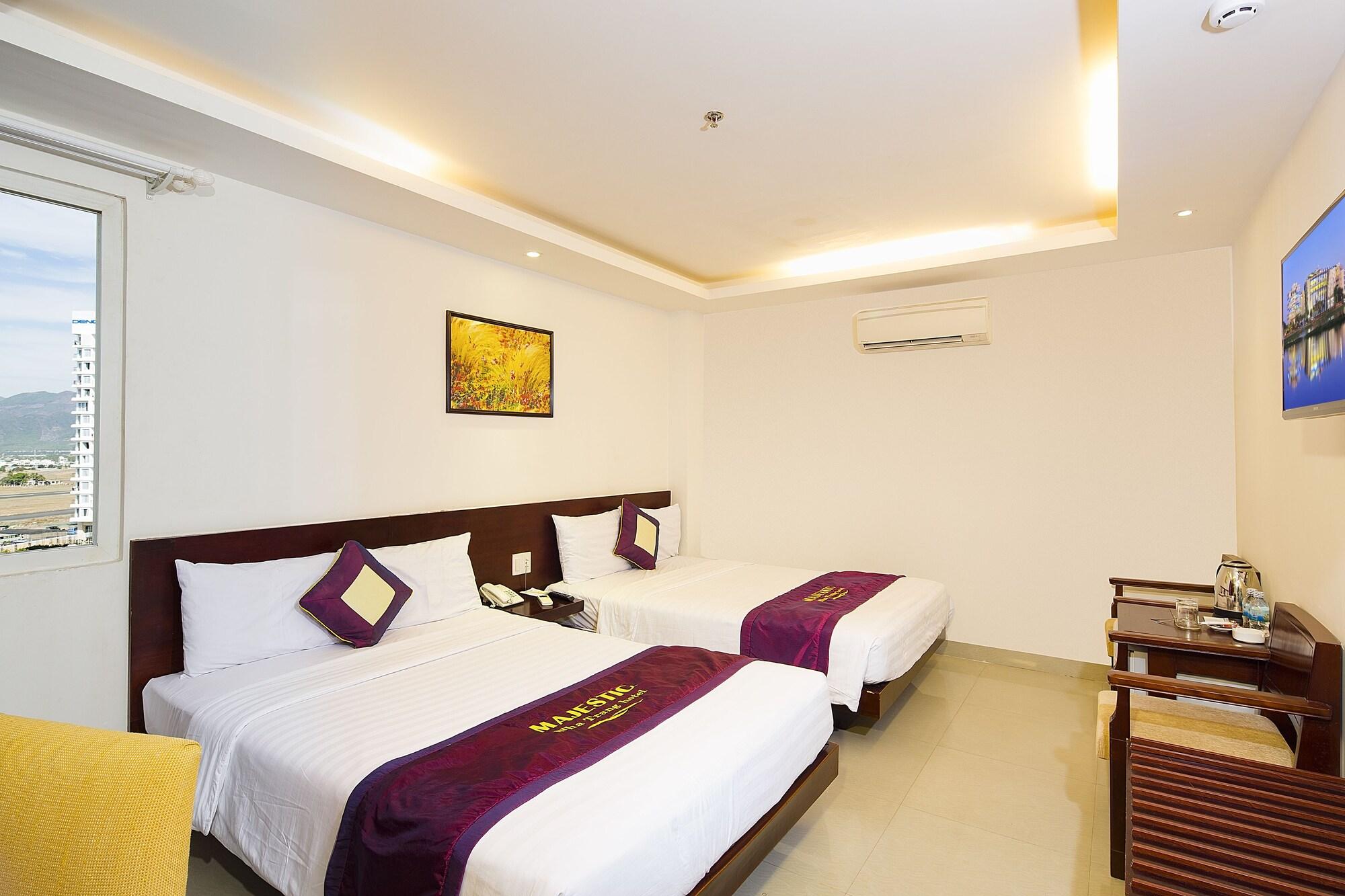 Majestic Nha Trang Hotel Bagian luar foto