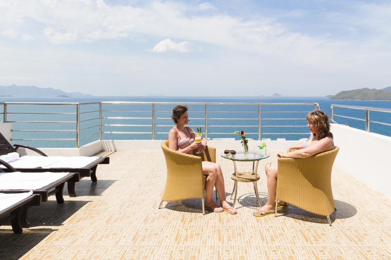 Majestic Nha Trang Hotel Bagian luar foto