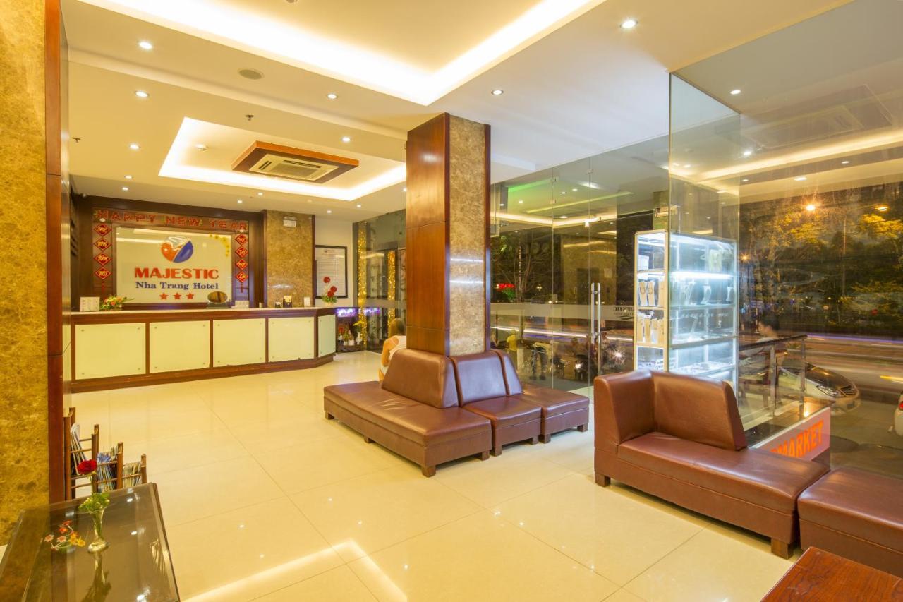 Majestic Nha Trang Hotel Bagian luar foto
